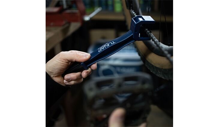 TUNAP Sports Kettenbürste / Riemenbürste TS722